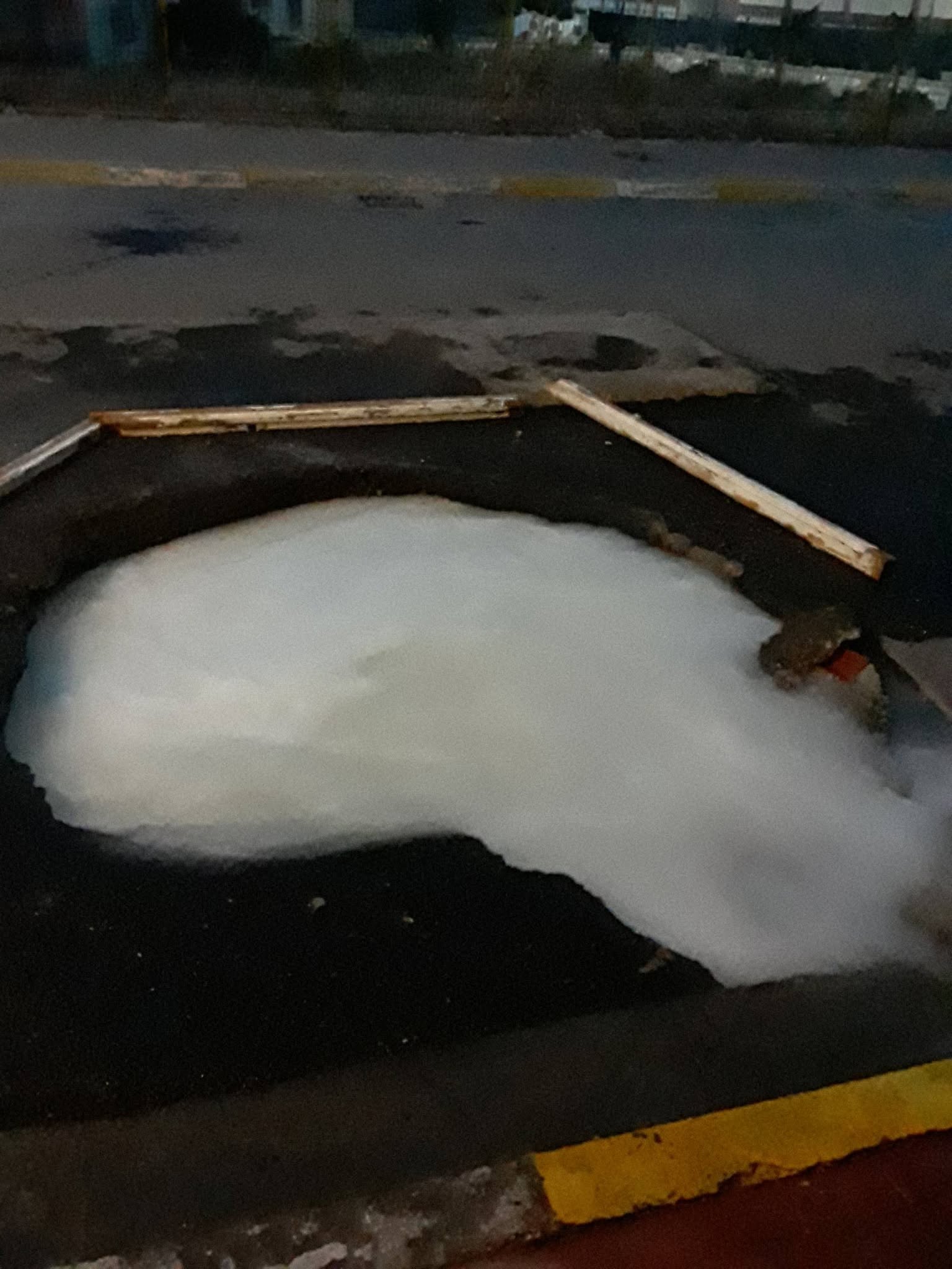 Une fuite d'eau importante située à la cité AADL COSIDER